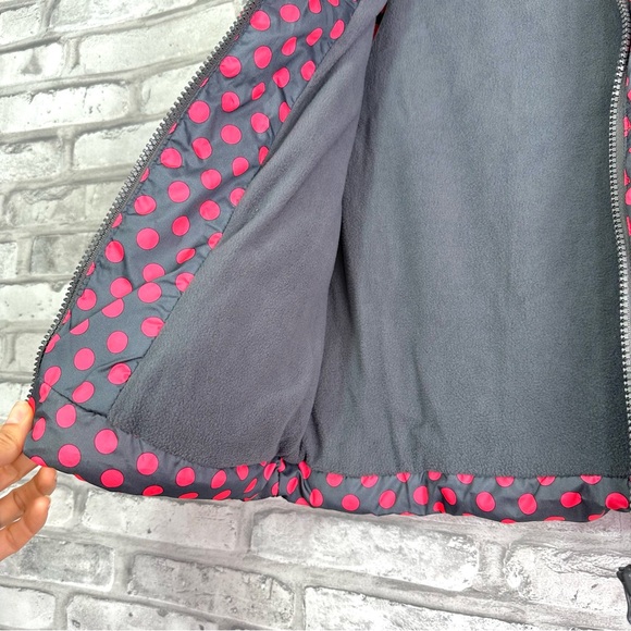 Old Navy Girls Pink Gray Polka Dot Frost Free Puffer Vest - Size M (8) - Picture 4 of 8